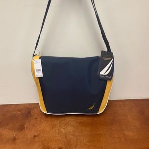 New Nautica starboard 15”messenger bag Navy/yellow
